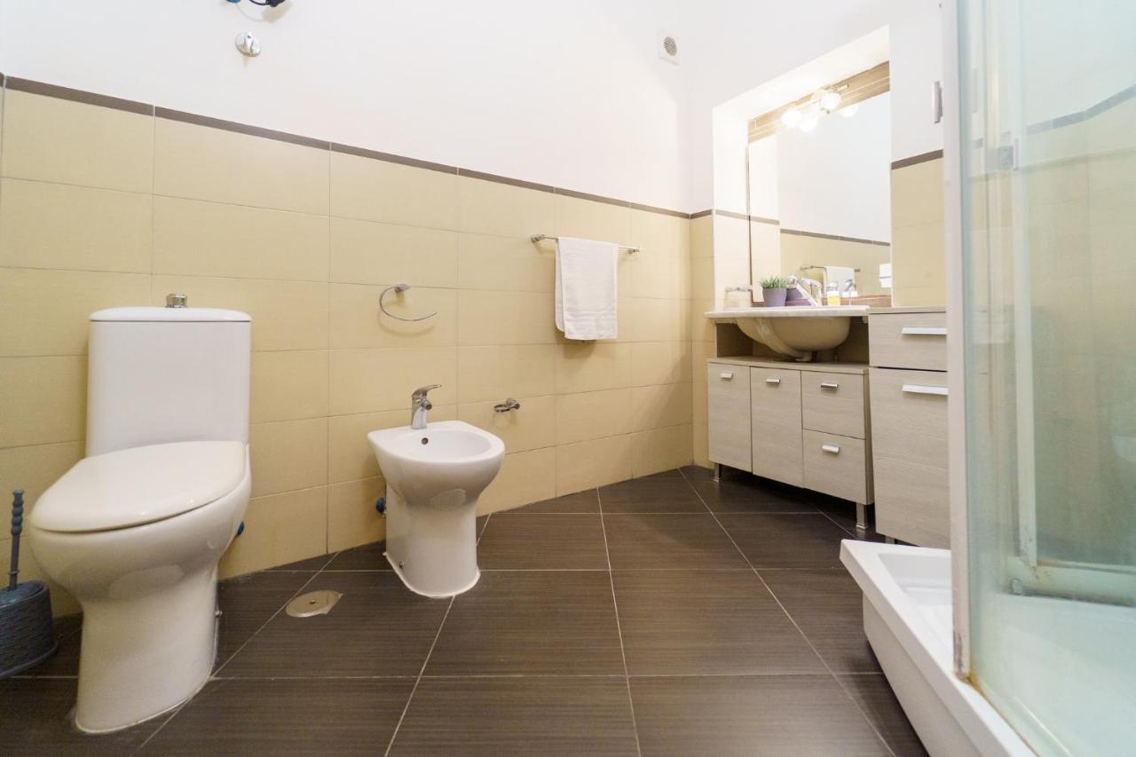 Siracusa Comfy & Central Apartment With Terrace Сиракузы Экстерьер фото